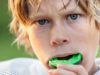 Que faire en cas de traumatisme dentaire en sport ?